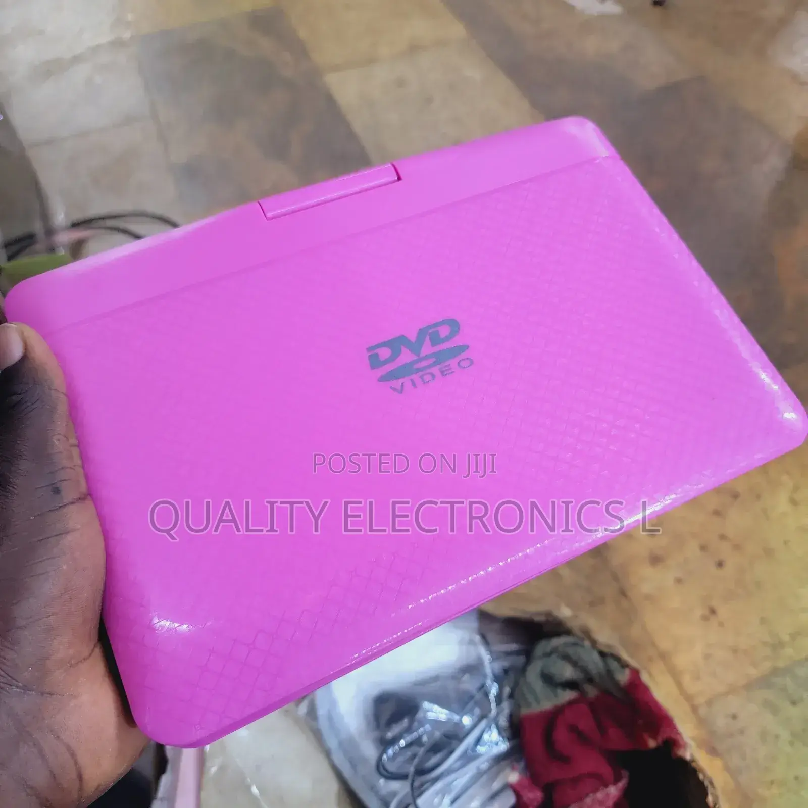 11.9 Portable DVD Player