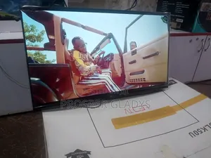43 Inches Led Lg Digital Flat Screen With Inbuilt Flameless