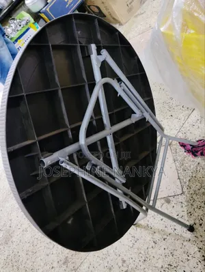 Round Table ,Big, Metallic Legs