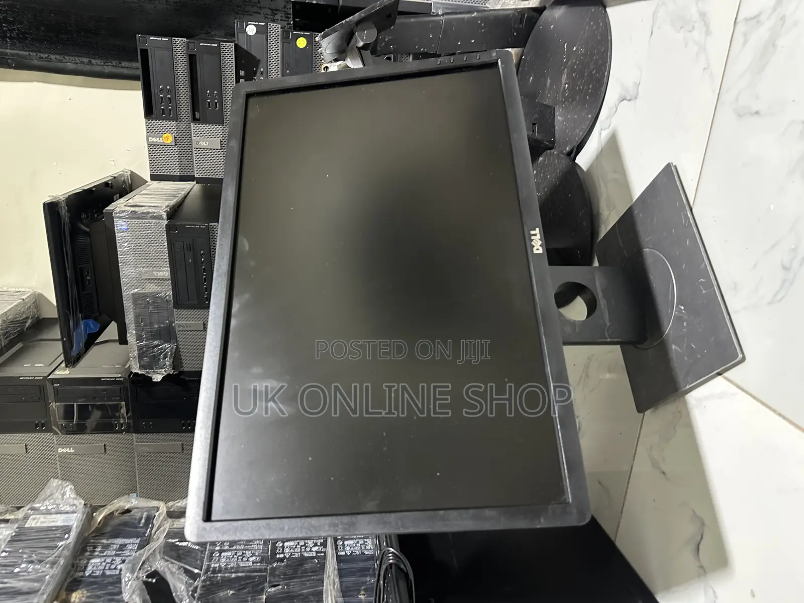 22 Inch Monitor