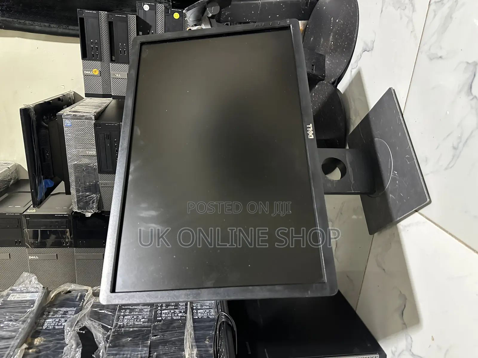 22 Inch Monitor