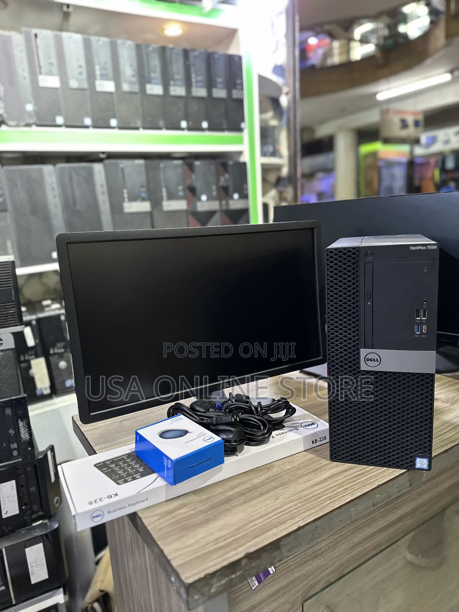 Desktop Computer Dell OptiPlex 7050 8GB Intel Core I5 HDD 1T