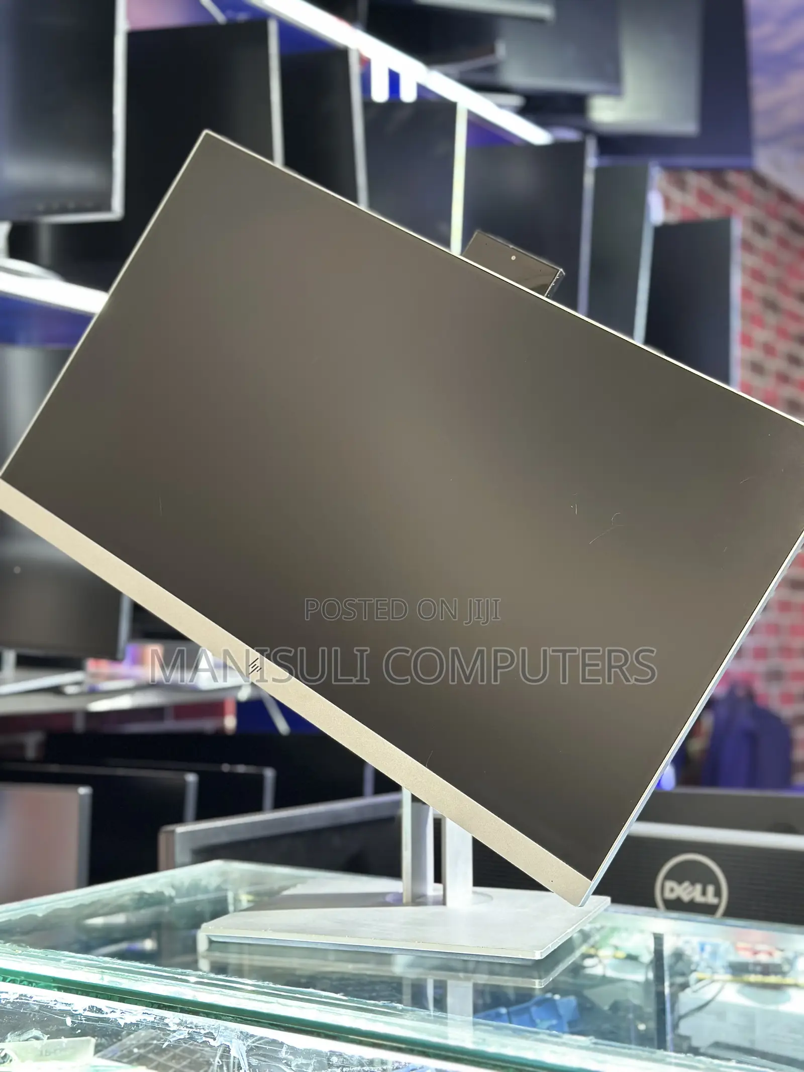 Monitor Hp 24 Inch Camera HDMI VGA DP DP Display