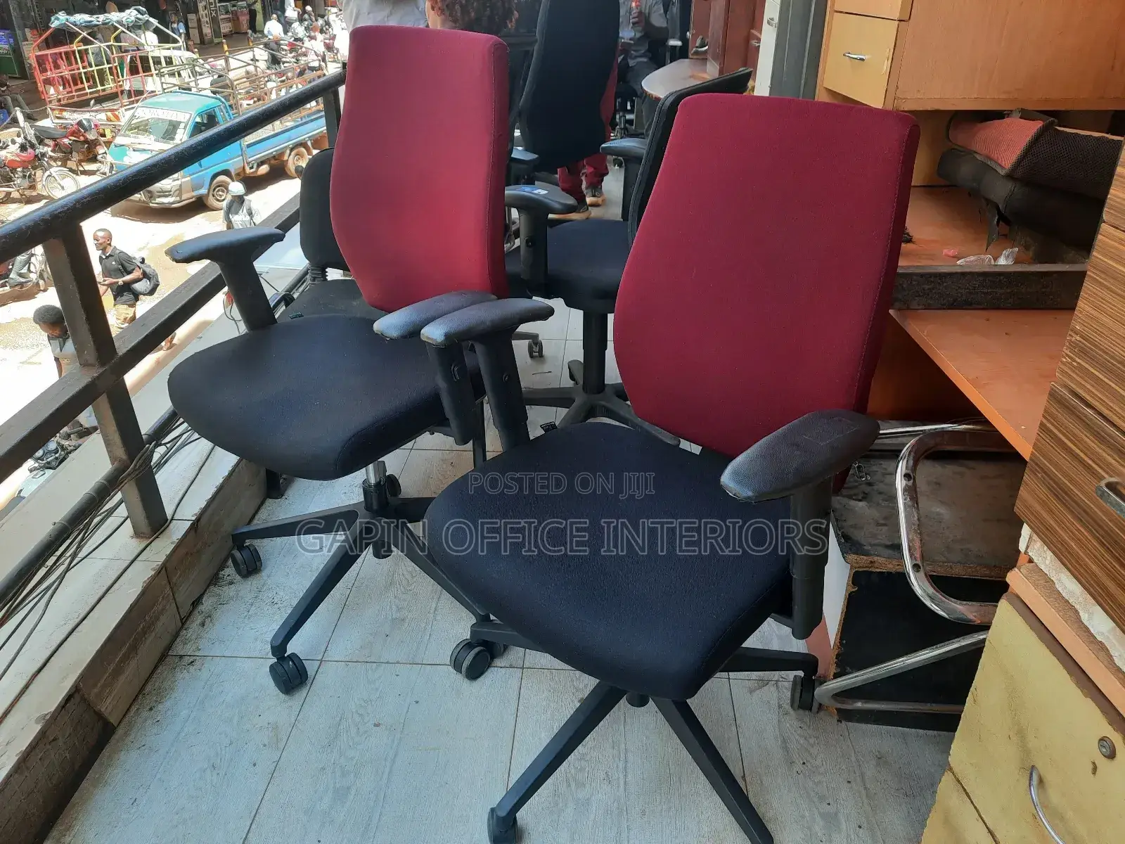 Second Hand Adjustable Office Chairs, 2 Pieces