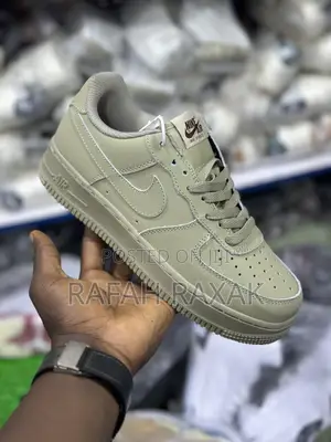 Original Olive Green Nike Air Force 1 Low 07 Casual Sneakers