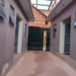 1bdrm House in Gangu Busabaala Rd, Division A for rent