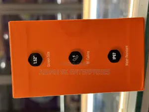 Porodo Hype Smartwatch With Earbuds