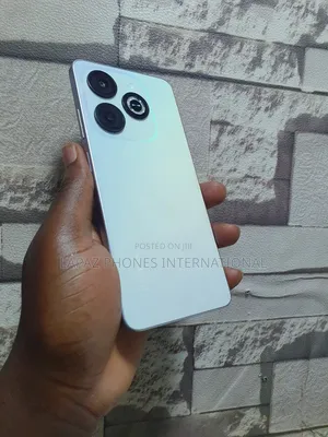 Infinix Smart 8 64 GB White