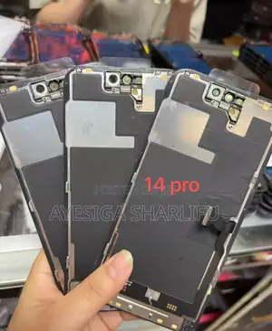 iPhone Screens in Stock