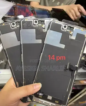 iPhone Screens in Stock