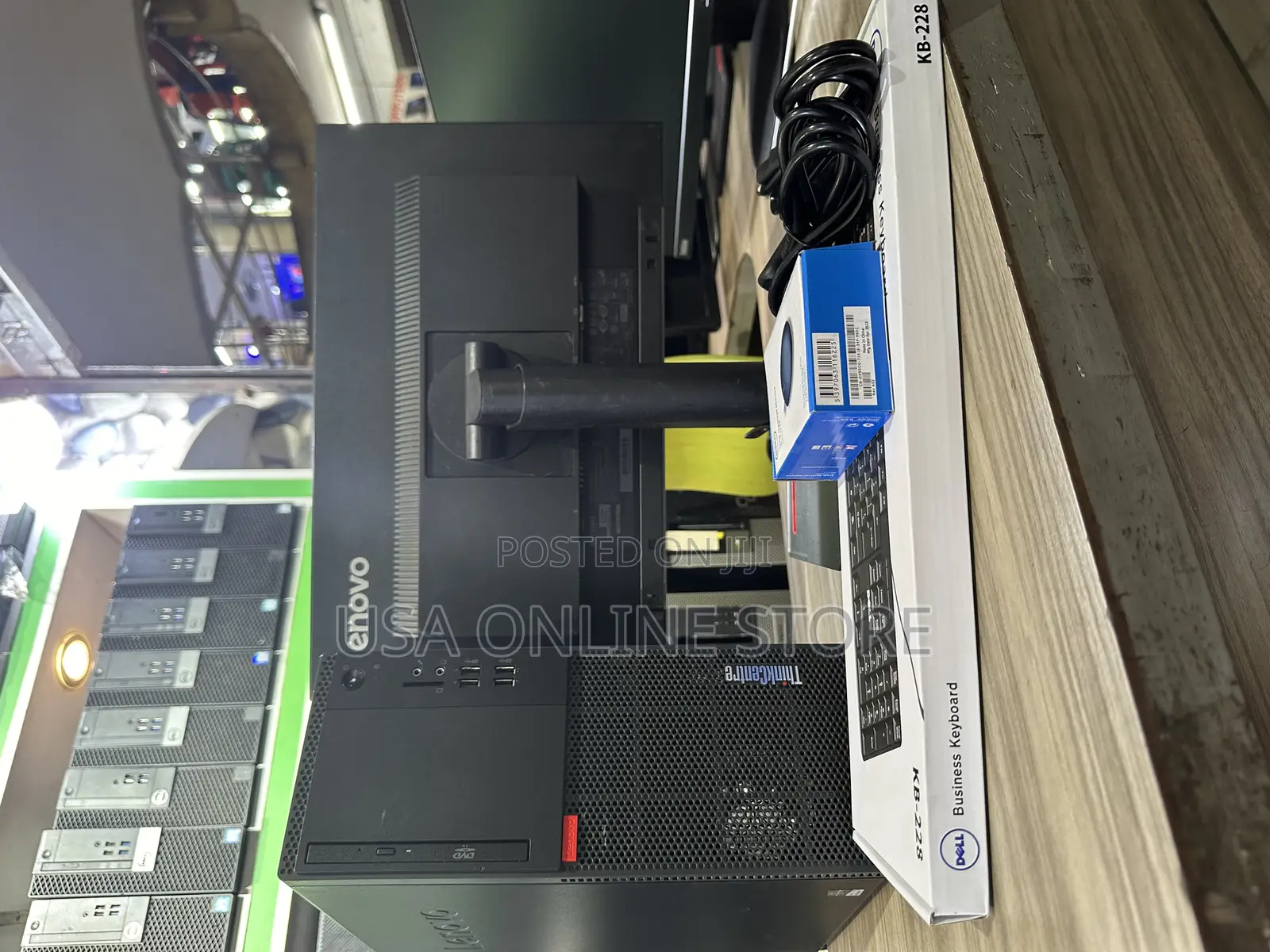 Desktop Computer Lenovo 8GB Intel Core I5 HDD 500GB