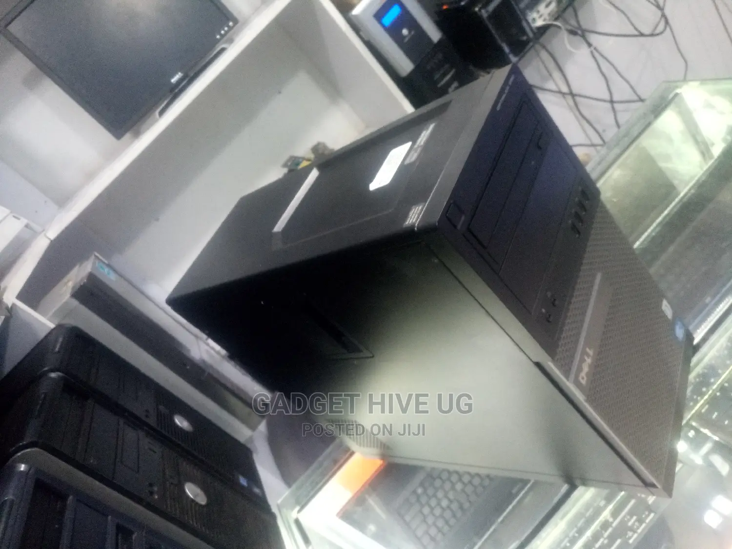 Desktop Computer Dell 4GB Intel Core I5 500GB