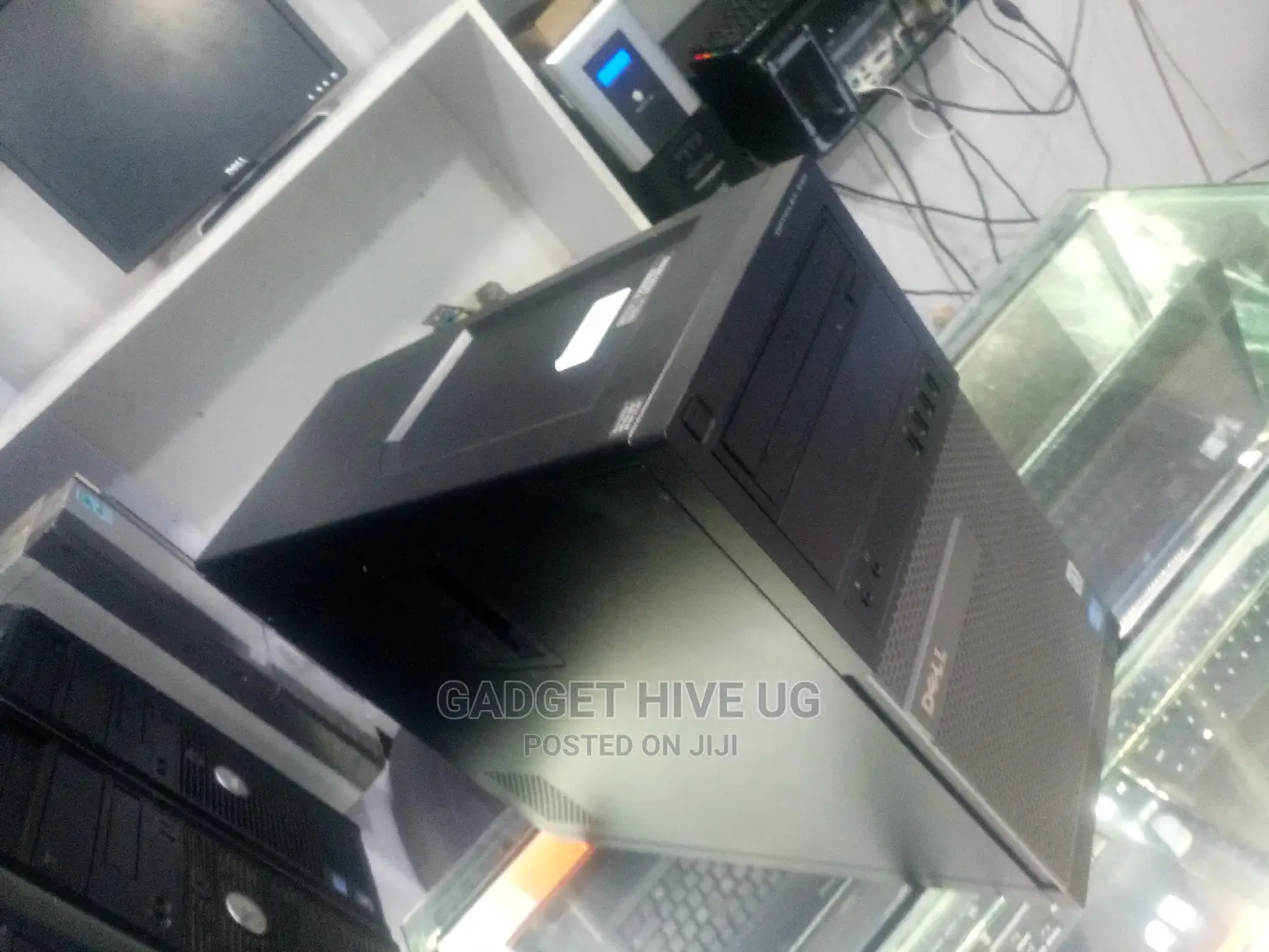 Desktop Computer Dell 4GB Intel Core I5 500GB