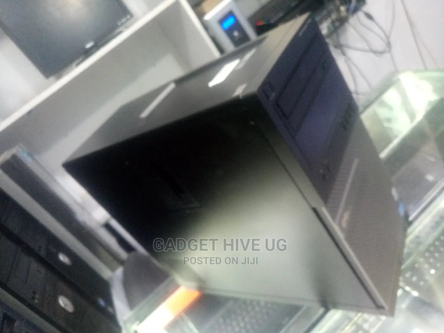 Desktop Computer Dell 4GB Intel Core I5 500GB
