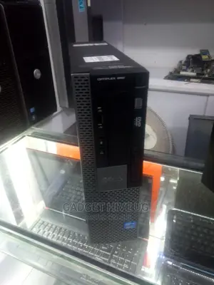 Desktop Computer Dell 4GB Intel Core I5 500GB
