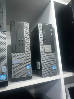 Desktop Computer Dell 4GB Intel Core I5 500GB