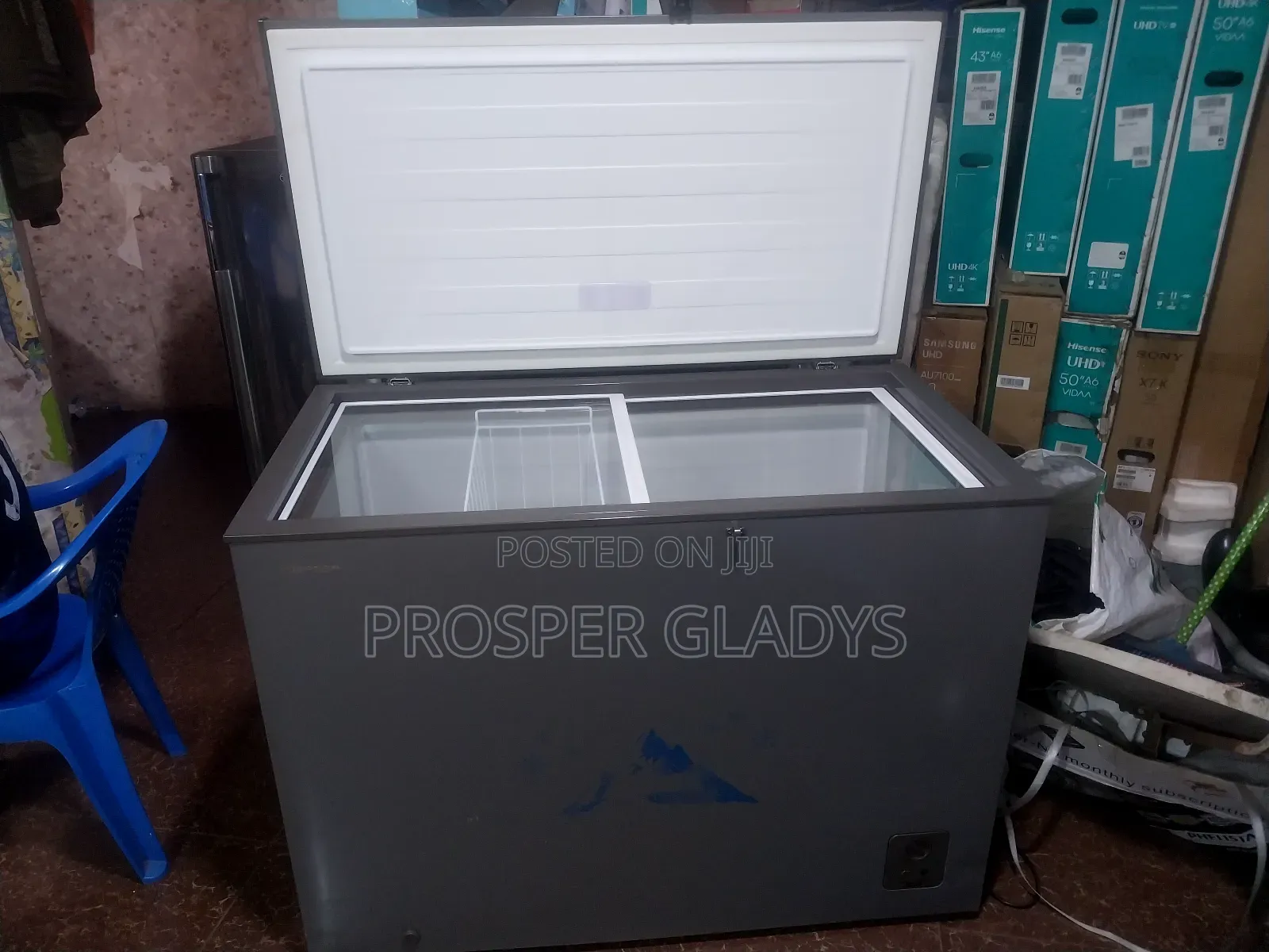 400 Litres Hisense Deepfreezer