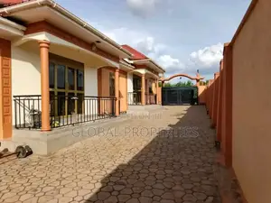 2bdrm Bungalow in Kira Estate, Central Division for rent