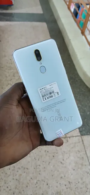 Oppo F11 256 GB White