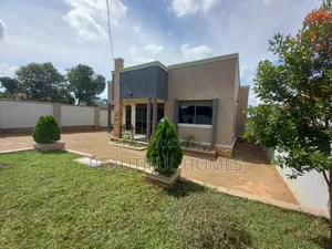 Furnished 4bdrm Bungalow in Kira for sale