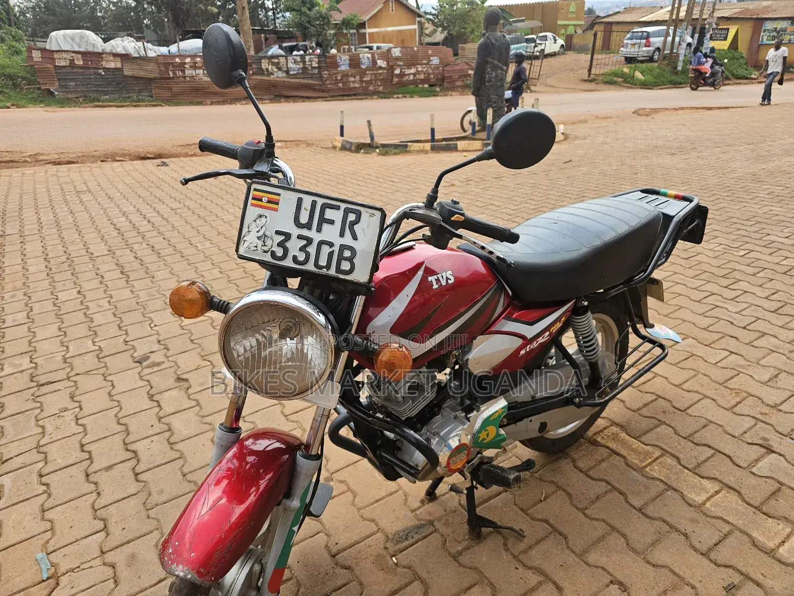 TVS HLX 125 2023 Red