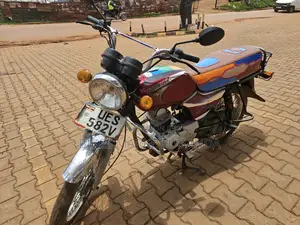 Bajaj Boxer 2017 Red