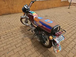 Bajaj Boxer 2017 Red