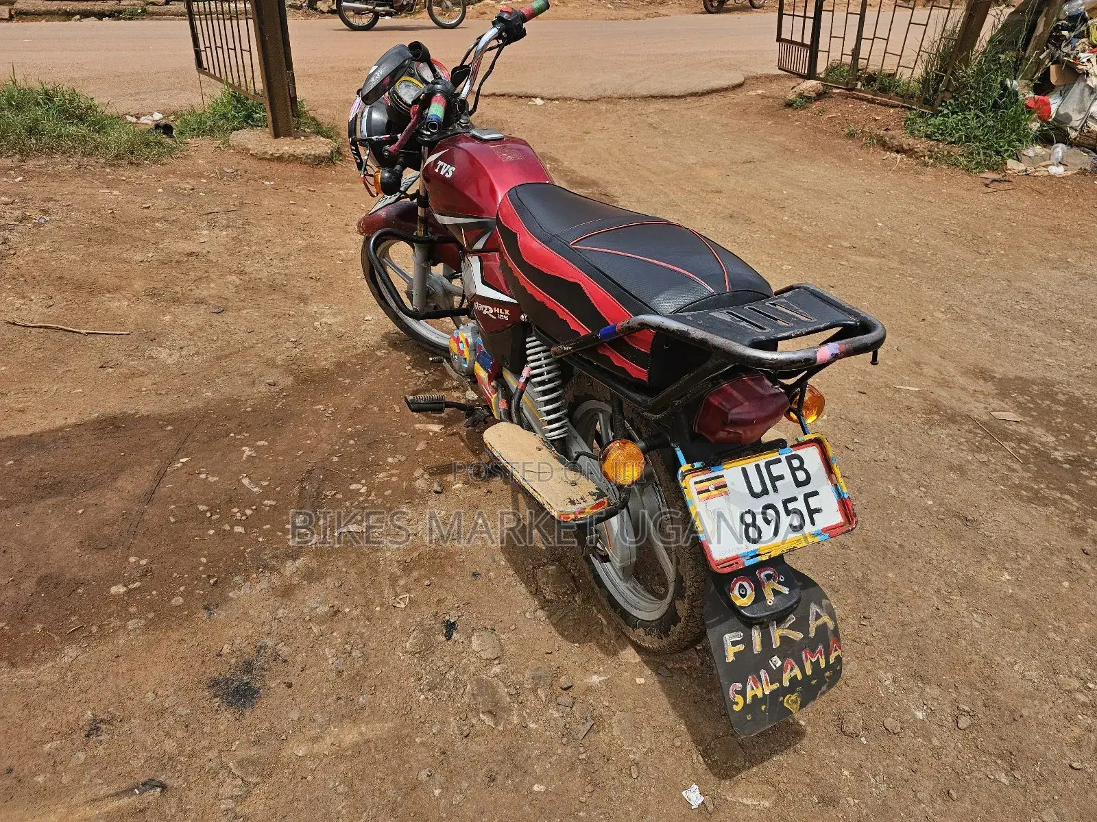 TVS HLX 125 2019 Red
