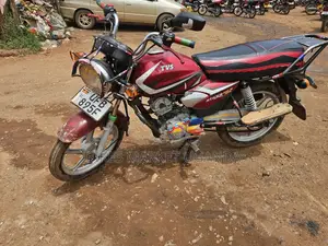 TVS HLX 125 2019 Red