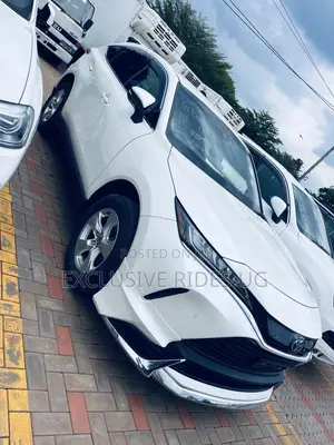 Toyota Harrier 2.0 2020 White