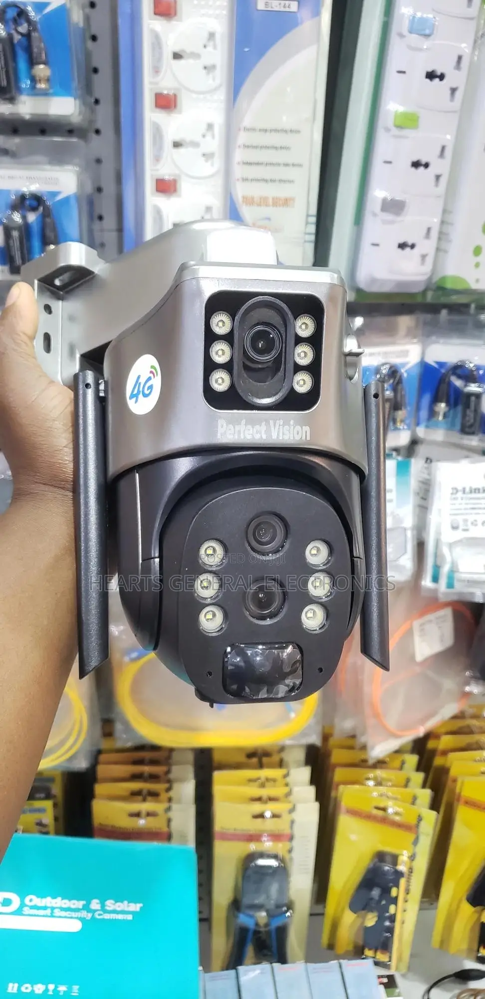 4G and Wifi Solar PTZ Camera