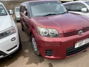 Toyota Rumion 1.5 FWD 2021 Red