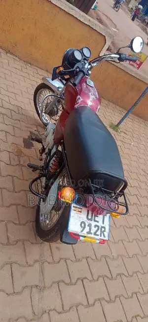 Bajaj Boxer 2022 Red