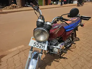 Bajaj Boxer 2022 Red