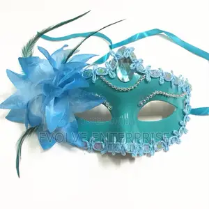 Halloween Masquerade Painted Golden Powder Half-Face Mask