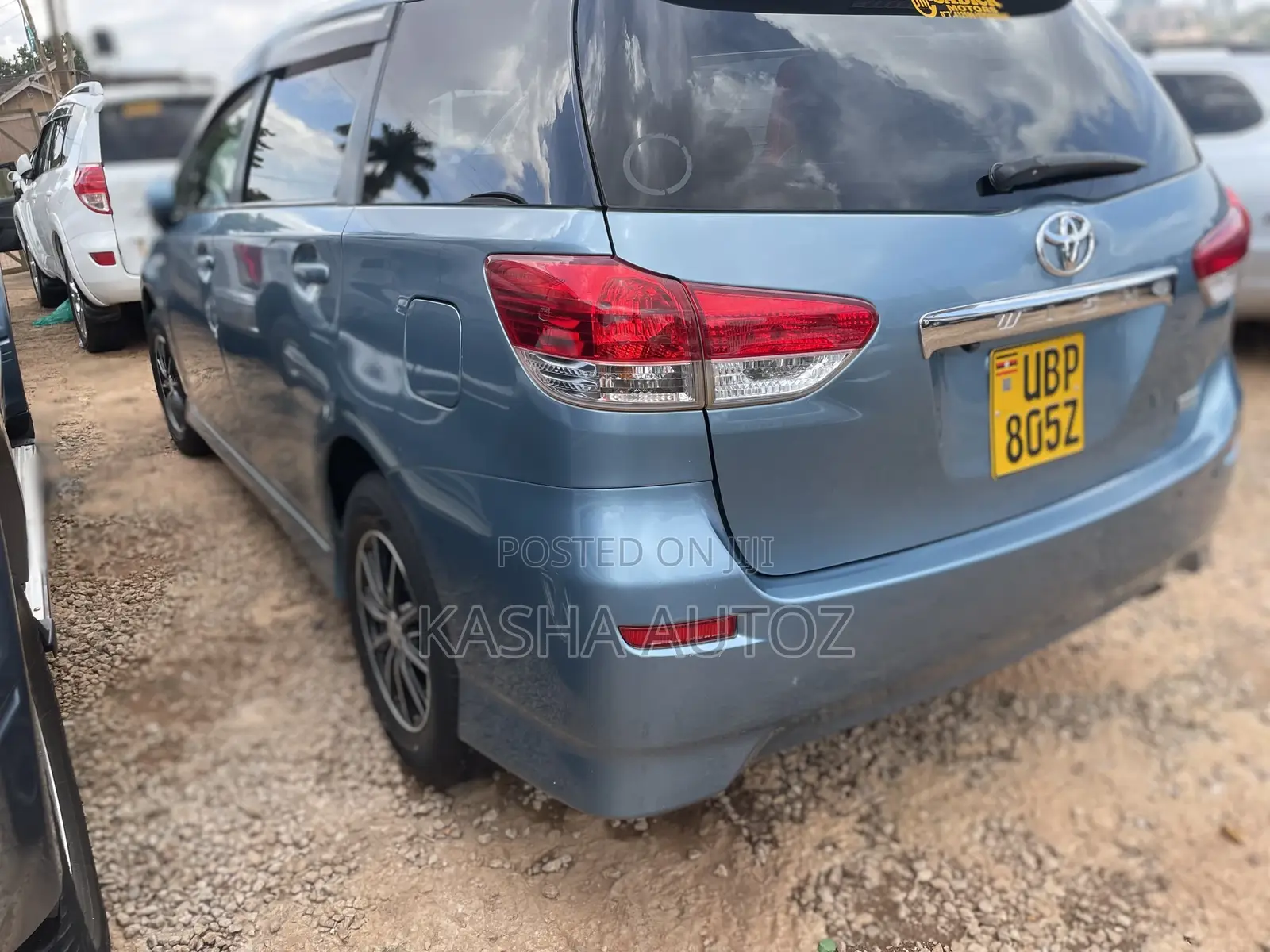 Toyota Wish 2010 Blue