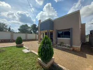 Furnished 4bdrm House in Kira for sale