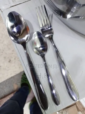 Cutlery Set of 18pcs
