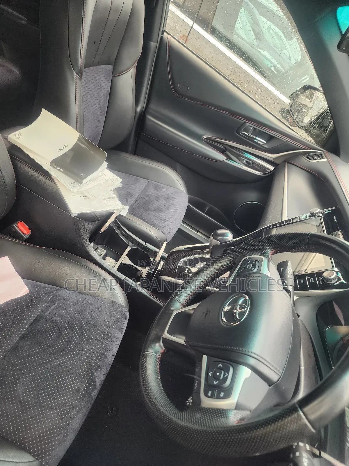 Toyota Harrier 2.0 2018 Silver