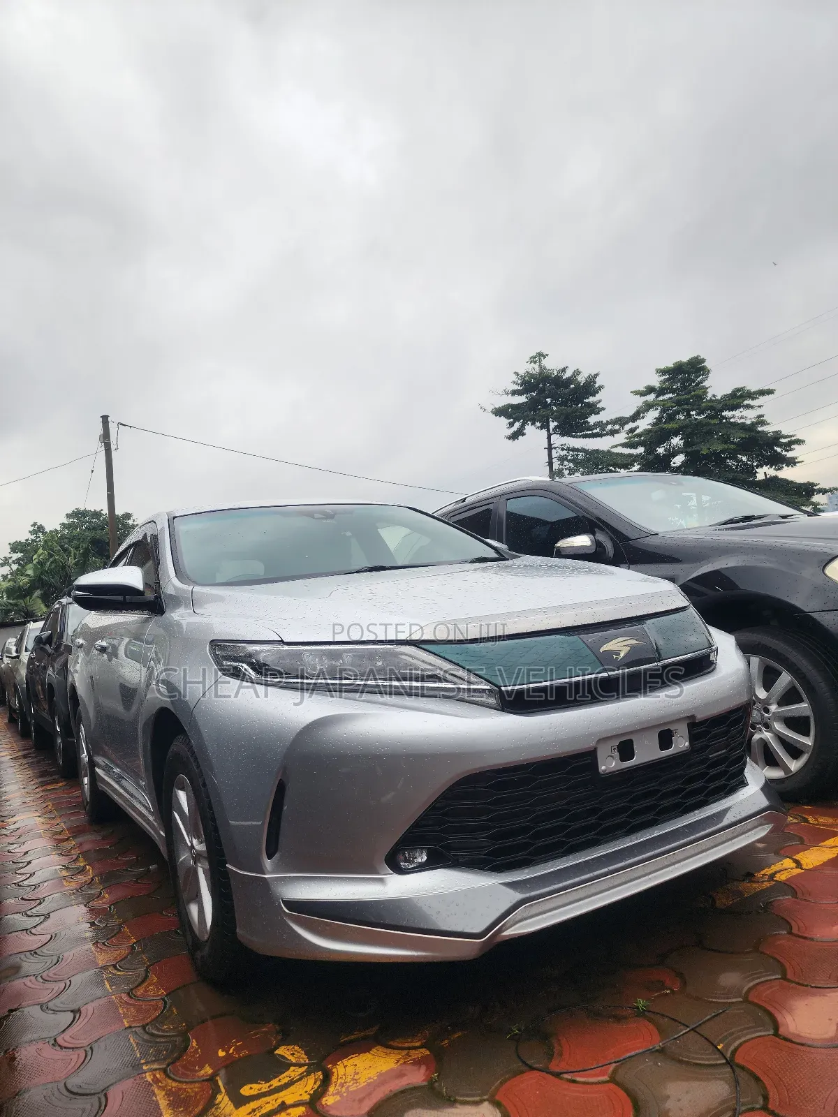 Toyota Harrier 2.0 2018 Silver