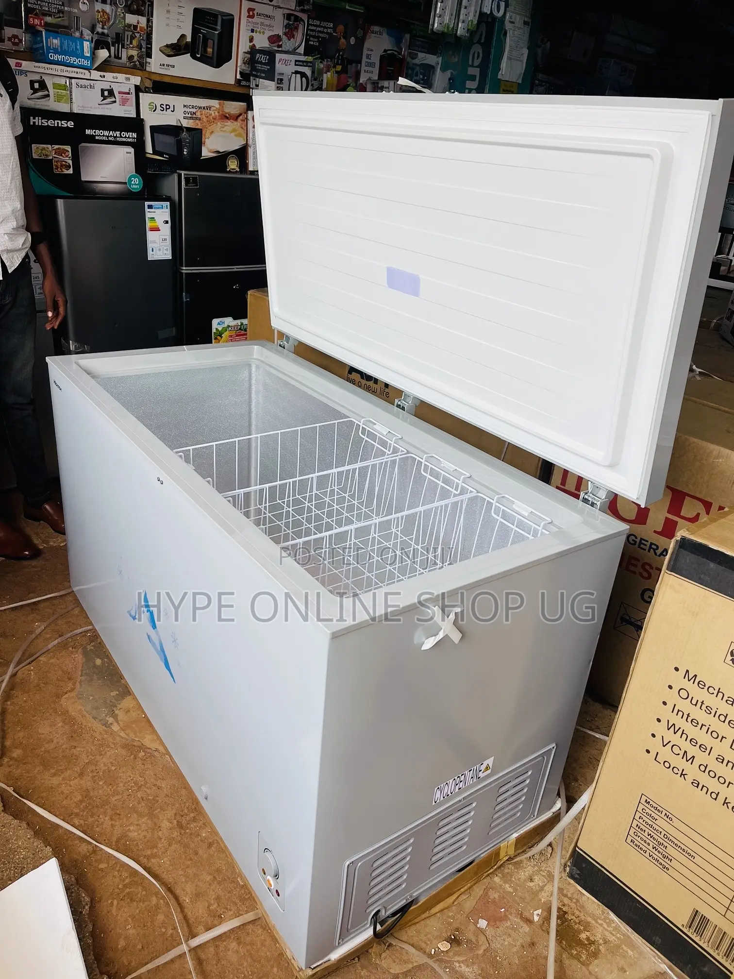 550L Hisense Chest Deep Freezer