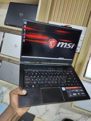 Laptop MSI Crosshair 15 B12U 16GB Intel Core I7 SSD 512GB