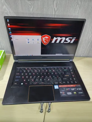 Laptop MSI GS65 Stealth Thin 8RE 16GB Intel Core I7 HDD+SSD 512GB
