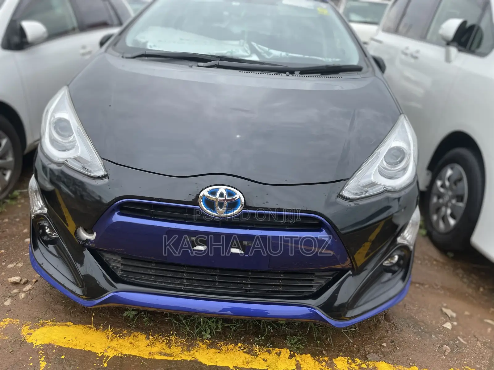 Toyota Aqua 2016 Black