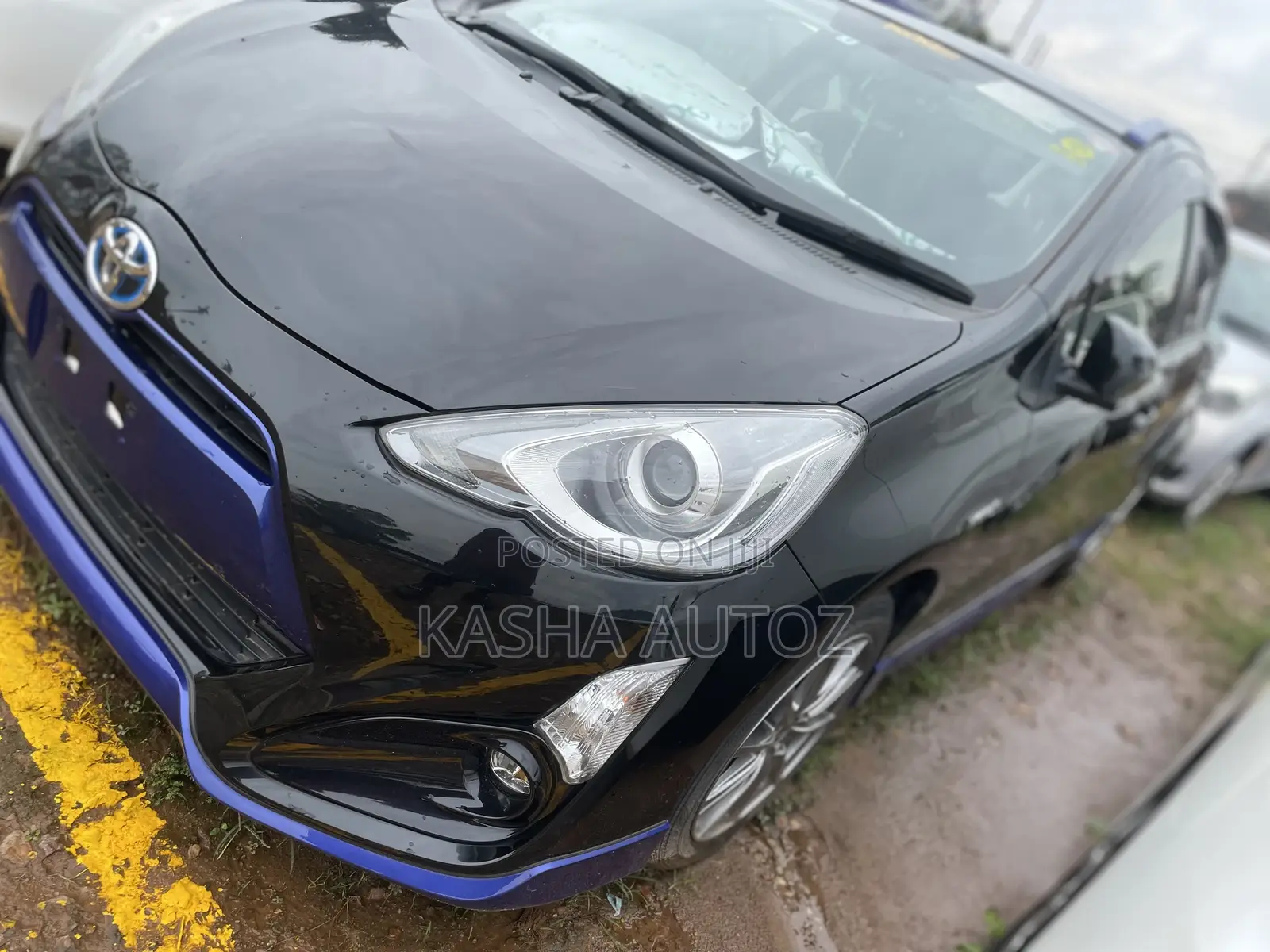 Toyota Aqua 2016 Black