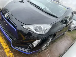 Toyota Aqua 2016 Black
