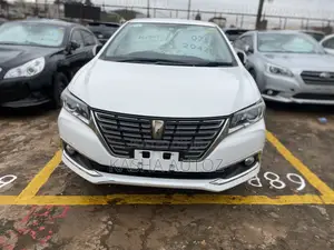 Toyota Premio 2016 White