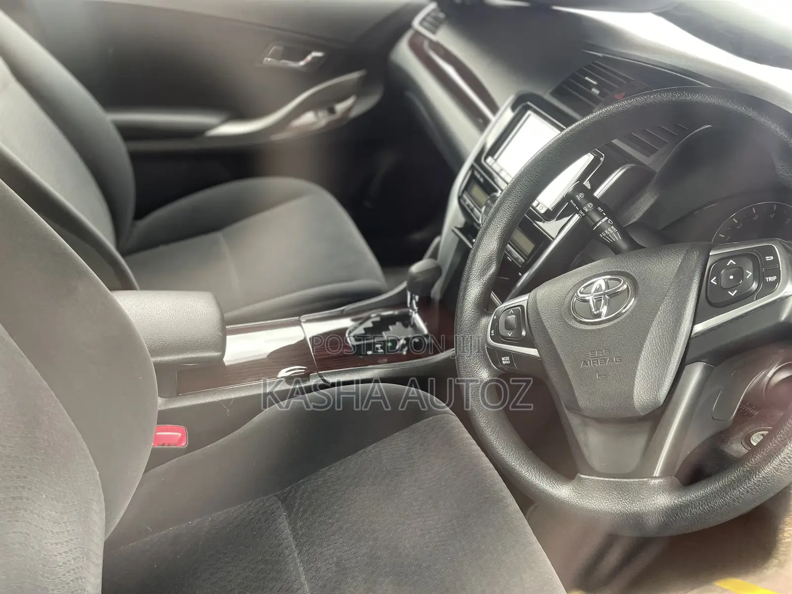 Toyota Premio 2016 White