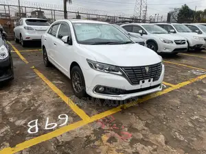 Toyota Premio 2016 White