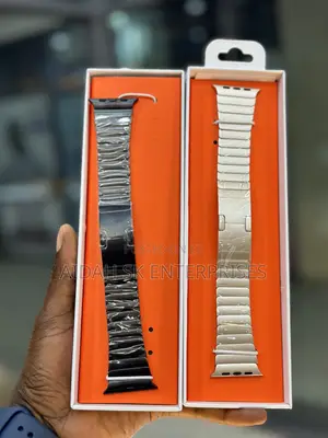 Stainless Steel Apple Watch Straps.
